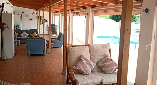 Recovery Mountain Homestay, Book Hotel Hoteller i Alicante med pool, Swimmingpool