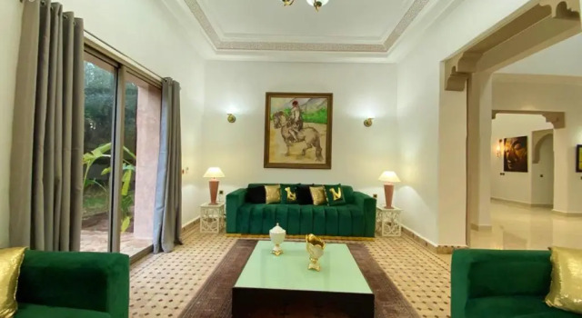 5 bedrooms villa with private pool enclosed garden and wifi at Marrakech