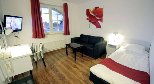 Rasta Mariestad, Book Hotel  
