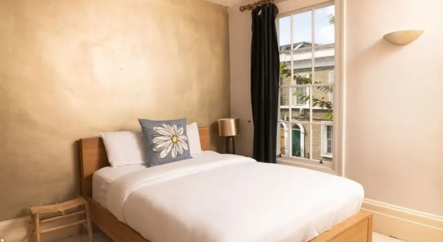 The Angel Place Hideaway - Fair 4bdr House With Terrace, Забронировать Дом для отпуска Виллы Лондона, рядом с Улица Хаттон-Гарден, Вилла