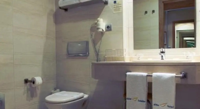 Двухместный номер Standard Abba Comillas Hotel