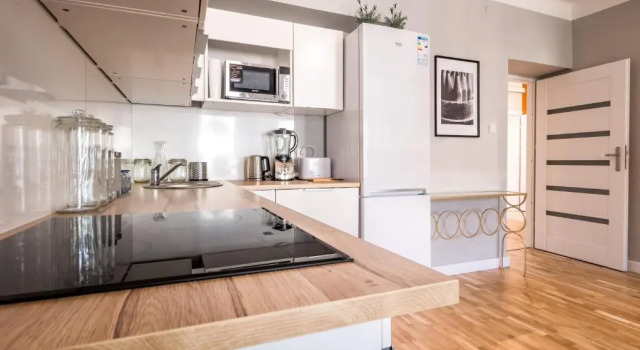 Апартаменты White Residence 4rooms - City Center