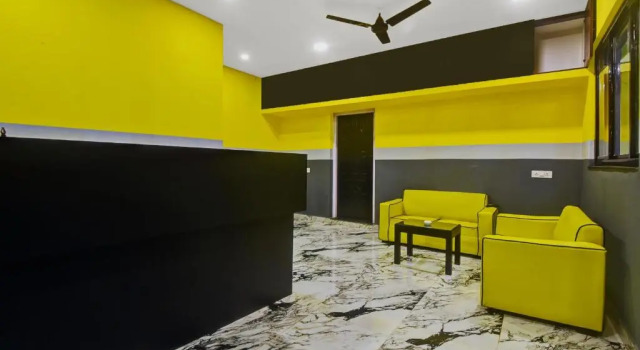 Itsy By Treebo - 29 Beach House, Book Hotel Hoteller i Morjim med pool, Swimmingpool