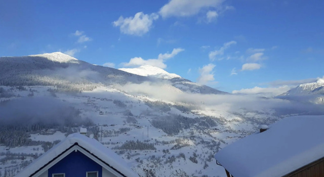 Apartment in Hochgallmigg Near Ski Lift, Rezerwuj Apartament Fließ Tyrol
