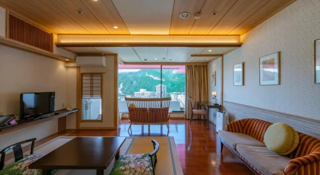 Двухместный номер Standard с балконом Kinugawa Grand Hotel Yumenotoki
