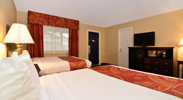 Days Inn by Wyndham Alexander City, Prenota Hotel Hotel a Alabama con piscina, Piscina