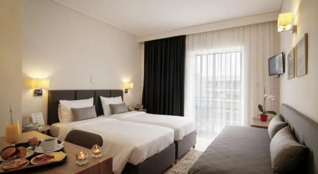 Трёхместный номер Green Hill Hotel