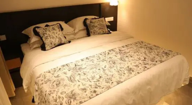Люкс Mangshi PipasTree Homestay