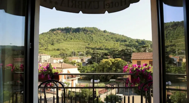 Четырёхместный номер Standard Hotel Umbria Orvieto-Nuova Gestione