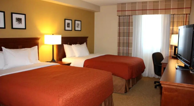 Четырёхместный номер Standard Country Inn & Suites by Radisson, Winnipeg, MB