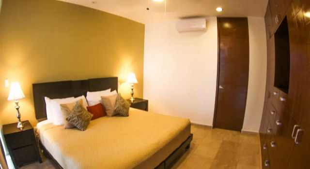 Апартаменты с 2 комнатами с балконом Classy 2BR Penthouse Condo in excellent area by Happy Address