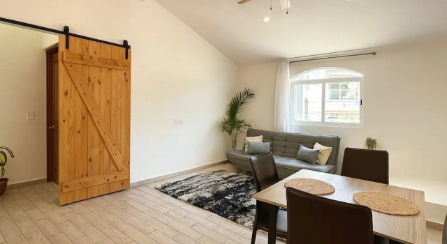 Boho Minimal 3-Min Beach Private Parking