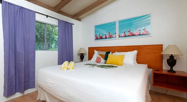 Двухместный люкс Float Palm Springs