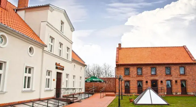 Hotel Przedzamcze, Book Hotel Dzialdowo Masuria