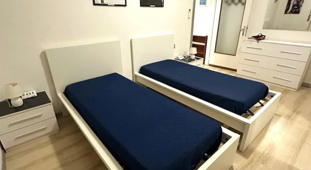 Апартаменты Suzzani Apartment
