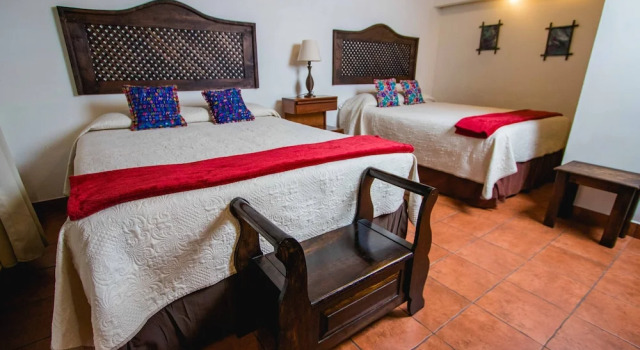 Четырёхместный номер Standard Hotel la Galería