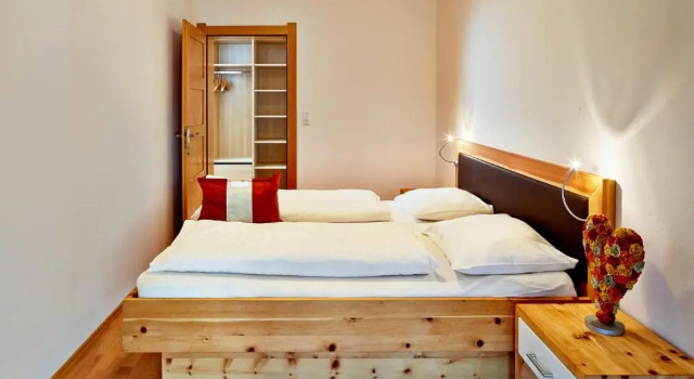 Appartements am Stadtpark Zell am See, Забронировать Апартаменты/квартира Отели Целль-ам-Зе с бассейном, рядом с Вокзал Цель-ам-Зее, Бассейн