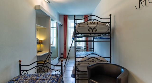 Трёхместный номер Economy In Riva Al Lago B&B