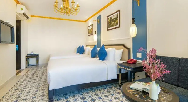 Четырёхместный семейный номер Standard с балконом Hoi An Blue Sky Boutique Hotel & Spa