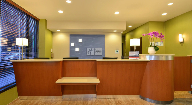 Holiday Inn Express New York - Manhattan West Side by IHG