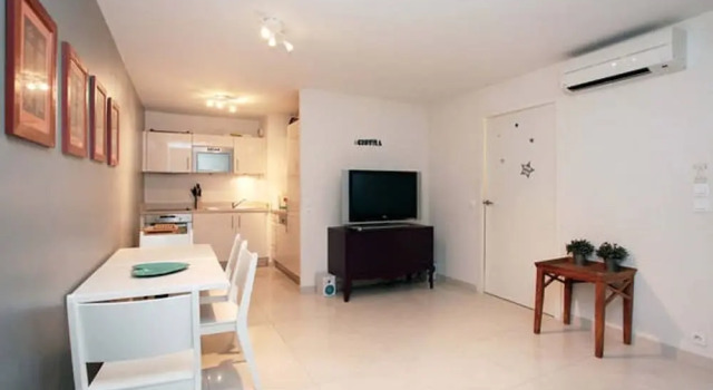 Sweet Apartment