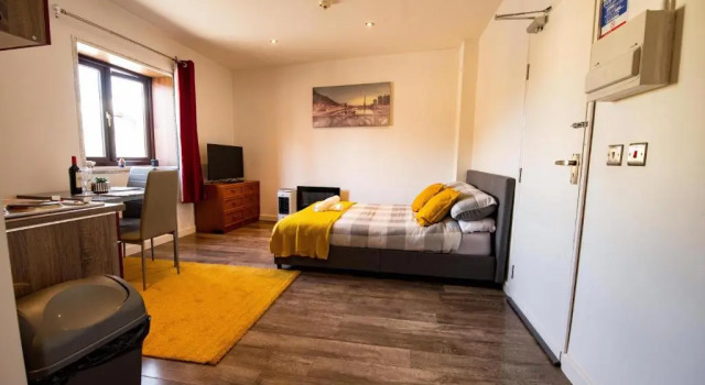 Студия Superior Beach Road Apartments