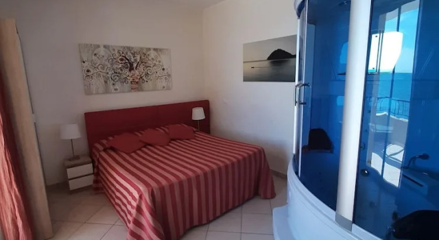 Апартаменты Deluxe с балконом и с видом на бассейн Residence Sole