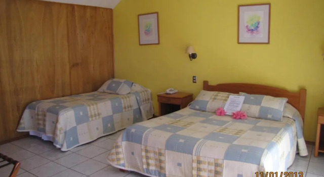 Трёхместный номер Standard Hotel Manutara