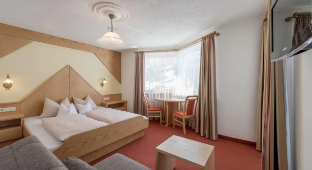 Pension Bergfrieden, Rezervovat Hotel Hotely v Tyrolsko se snídaní, Snídaně