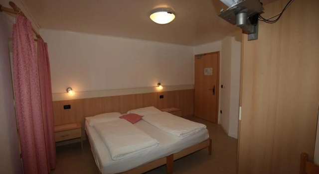 Hotel Stampfer B&B, Забронировать Отель Лайвес Bolzano and surroundings