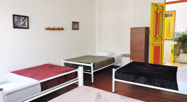 Кровать в общем номере (женский номер) Golden Frog Manizales