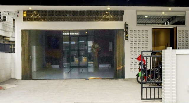 Super OYO Alhesa Residence, Book Hotel Medan Sumatra, near Medan Centre Point