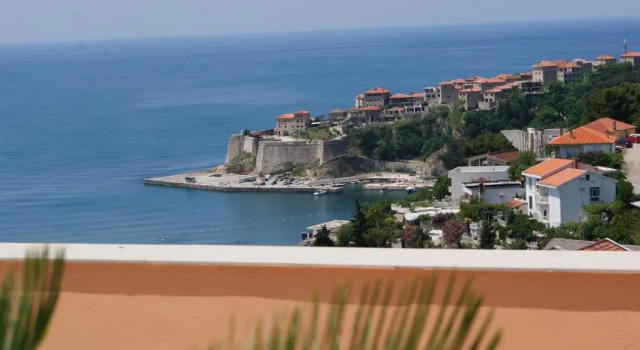 Трёхместный номер Standard с балконом и с видом на море Apartments Panorama Alaj