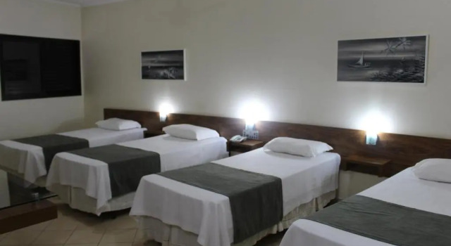 Четырёхместный номер Luxury Premier Garden Hotel