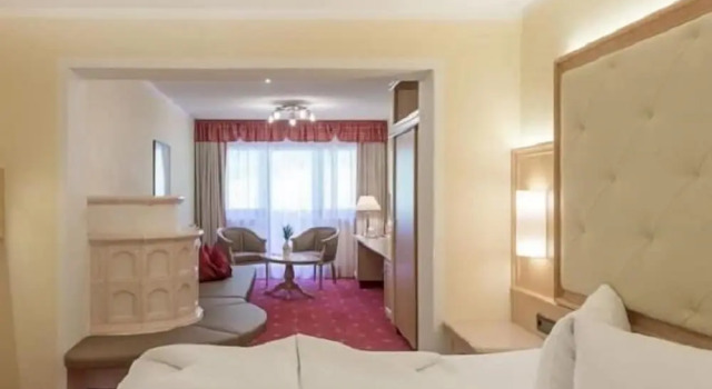 Люкс Superior с балконом Regina Hotelsuites