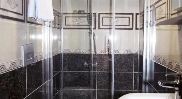 Трёхместный номер Standard Golden Pen Hotel