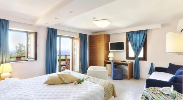 Номер Deluxe Essence Isola dElba - Le Picchiaie Resort