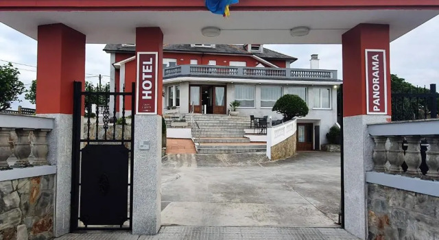 Hotel Panorama Tapia, Забронировать Отель Отели в центре Тапия-де-Касарьего с завтраком, отели в центре Тапия-де-Касарьего с завтраком