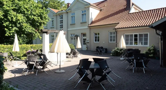Dorfpark Falkenburg, Book Hotel Ganderkesee Lower-Saxony