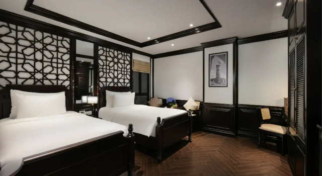 Двухместный номер Standard MAY DE VILLE Crown Hotel