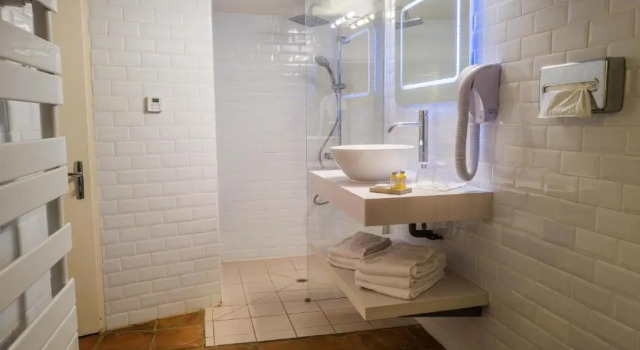 Четырёхместный номер Standard Hotel La Maison des Peyrat