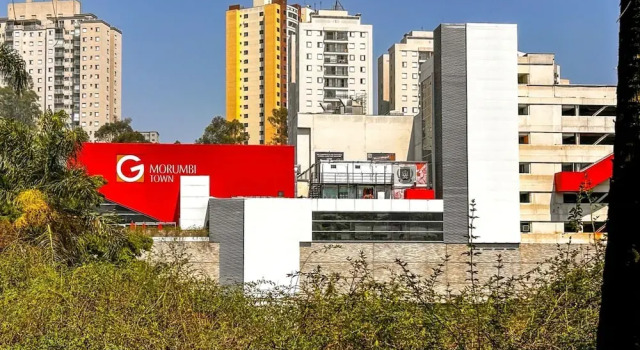 Apto Espa oso c Wifi pr x a Marginal Pinheiros SP, Забронировать Апартаменты/квартира Пиньейрос Сан-Пауло