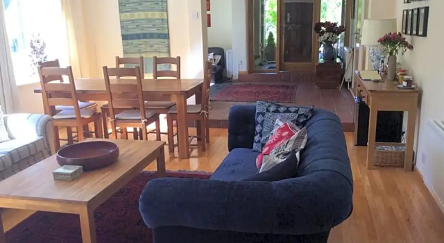 Trustwood Bed and Breakfast, Rezervovat Hotel Burton Cheshire