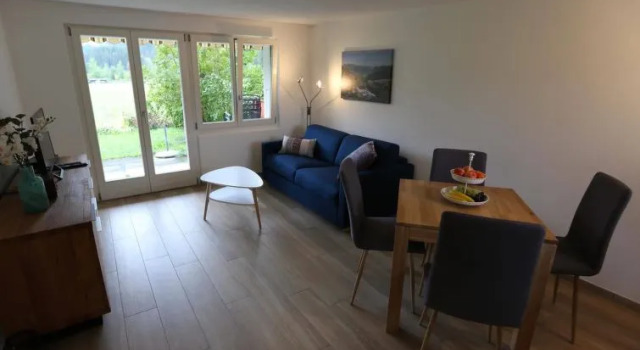 Claudia - One Bedroom, Buchen Sie Hotel Lenk Simmental, in der Nähe von Metschbahn