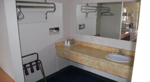 Двухместный номер Standard Western Inn Lakewood
