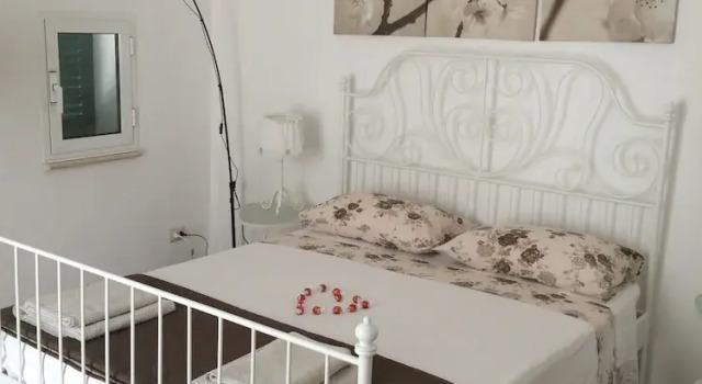Трёхместный номер Standard с балконом B&B Bari Old Town