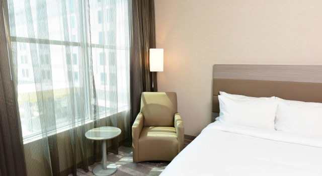 Двухместный номер Standard AC Hotel Nashville Downtown