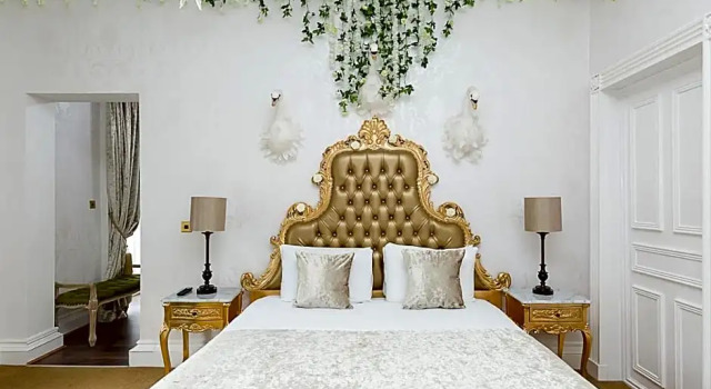 Люкс Presidential RainHill Hall Hotel