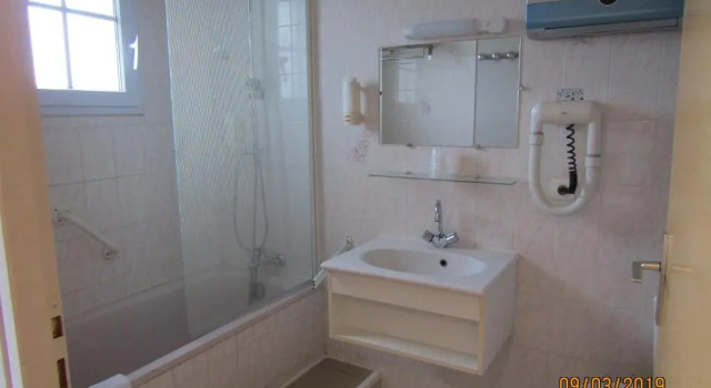 Трёхместный номер Standard Le Mareuillais Hotel-Restaurant