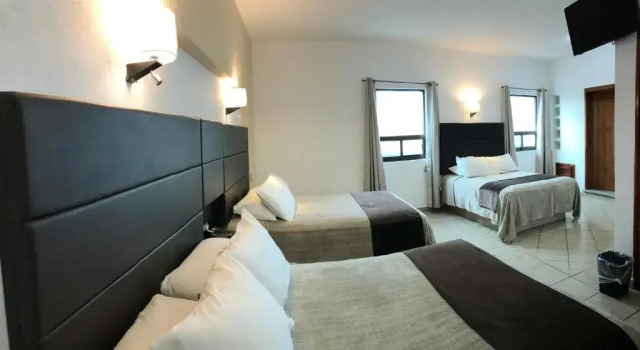 Трёхместный номер Standard Hotel El Relicario